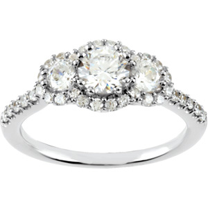 Engagement Ring, Round Diamonds