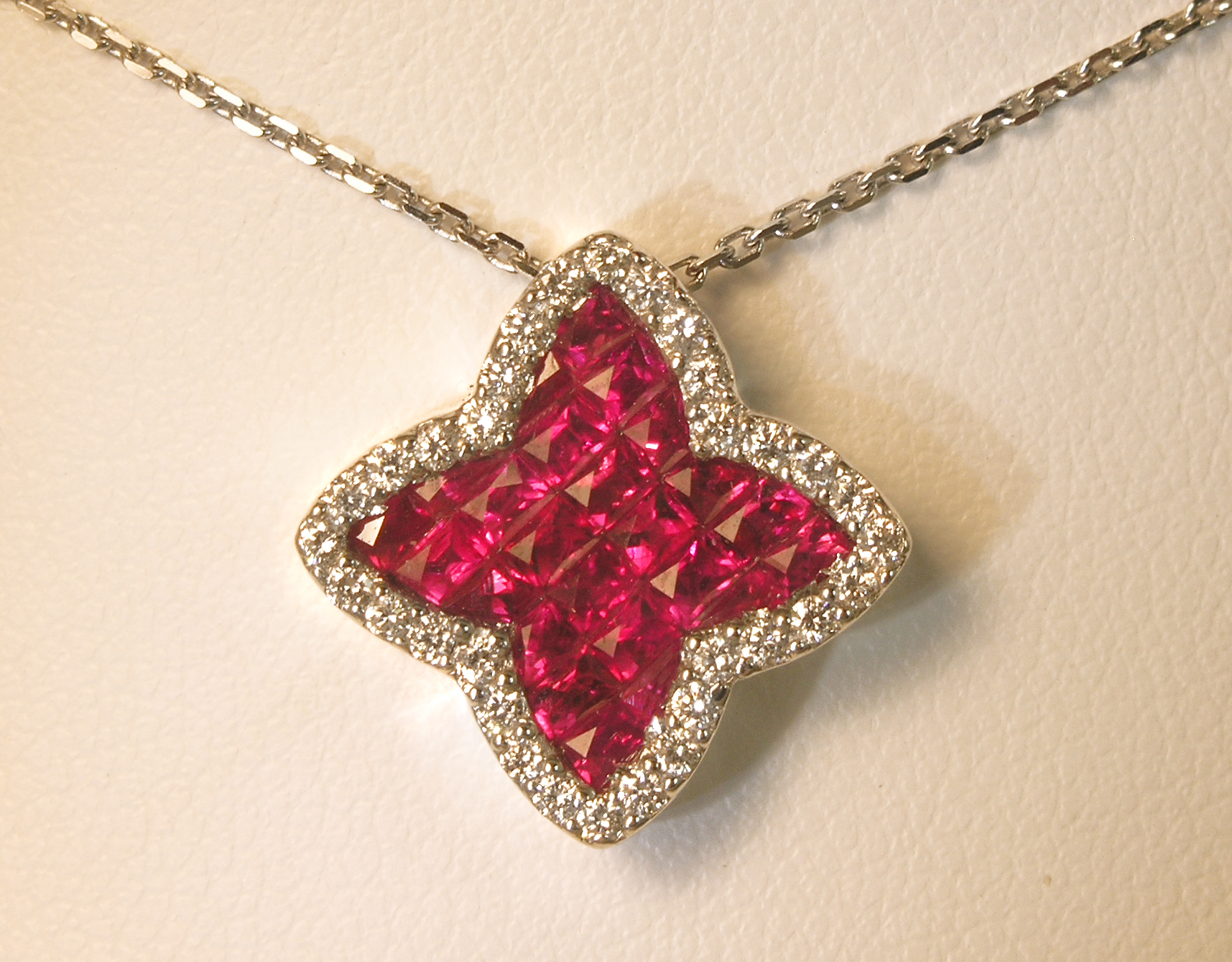 Ruby and Diamond Pendant, pen_rdpc108